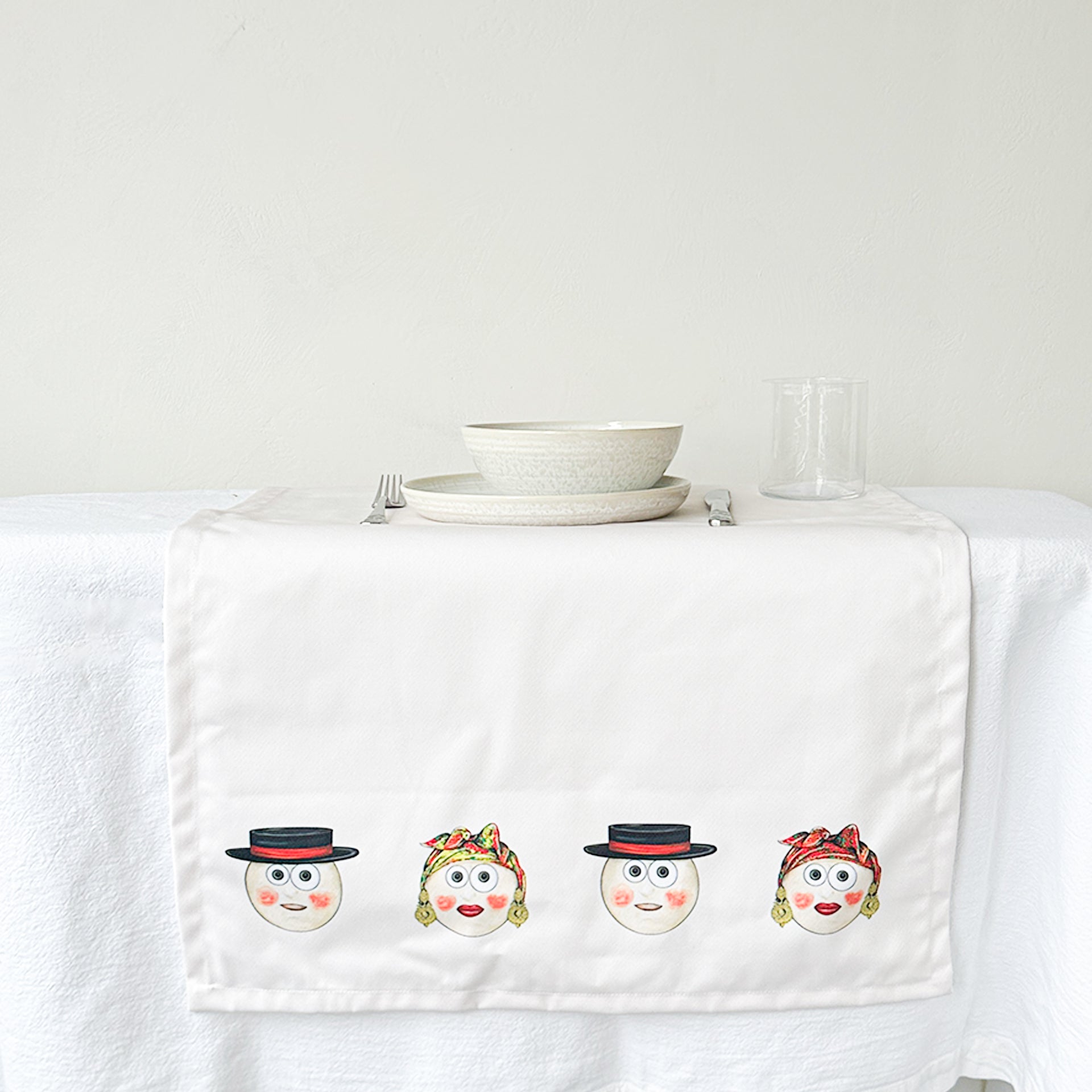 Table Runner Rostos da Romaria