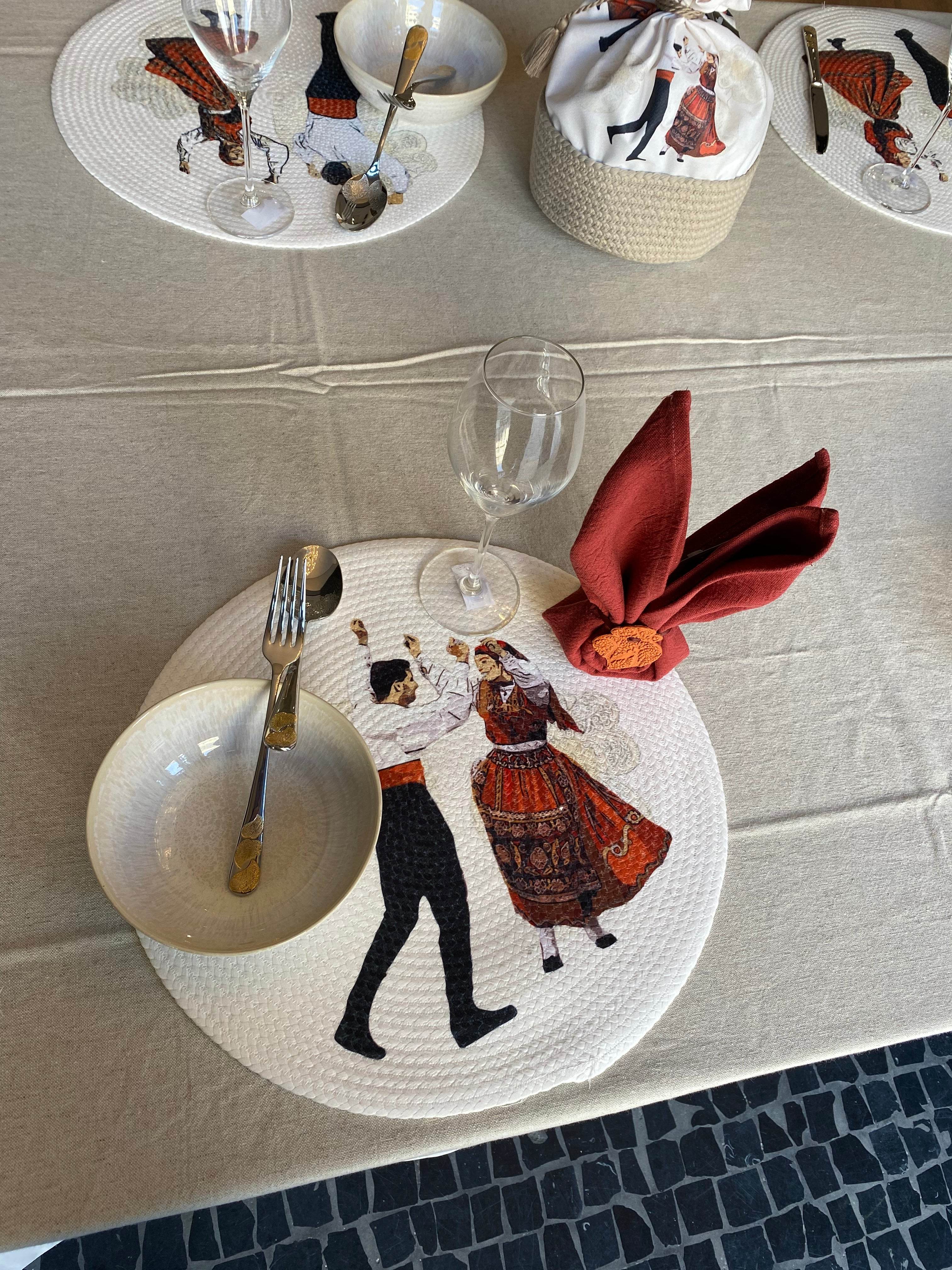 Individual Trança Melânia Gomes B - LethesHome